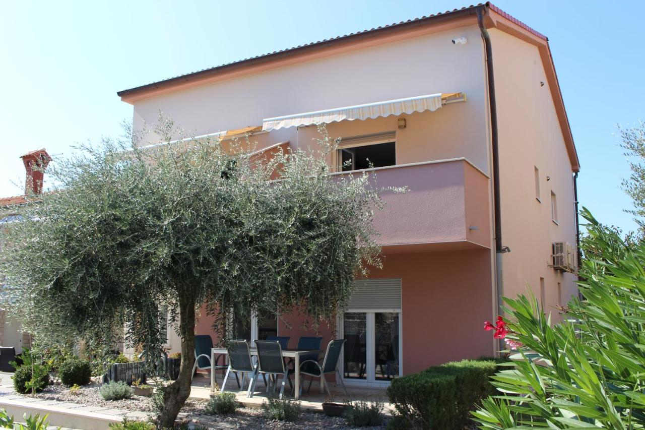 Filipovic Apartmani Medulin Kültér fotó