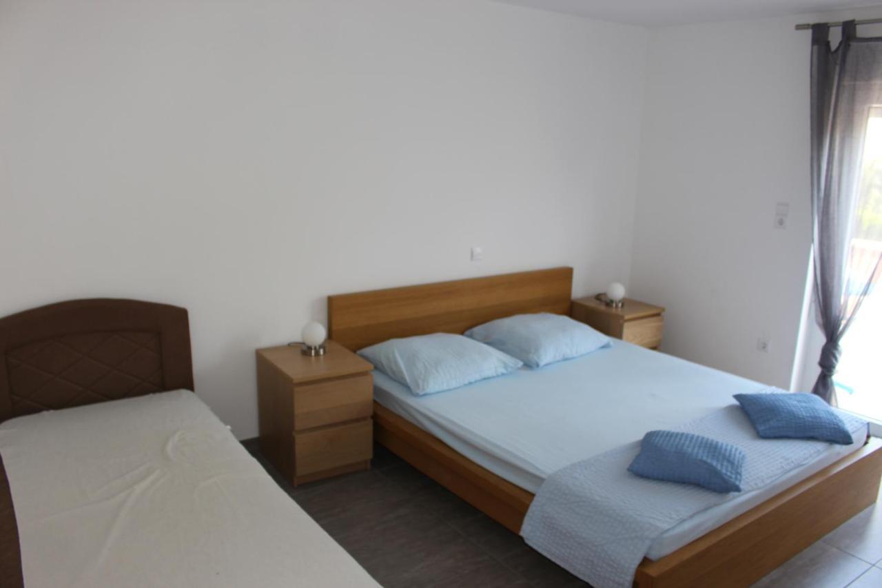 Filipovic Apartmani Medulin Kültér fotó