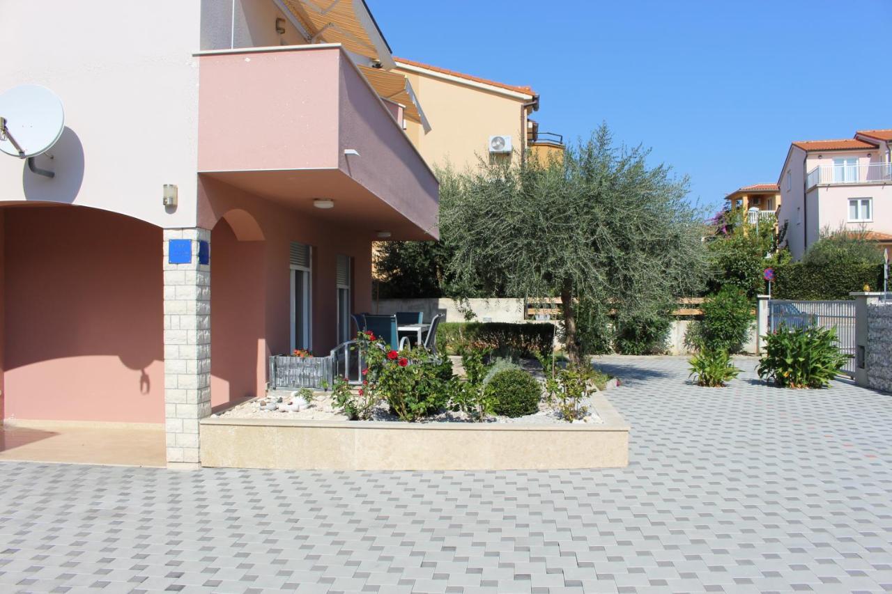 Filipovic Apartmani Medulin Kültér fotó